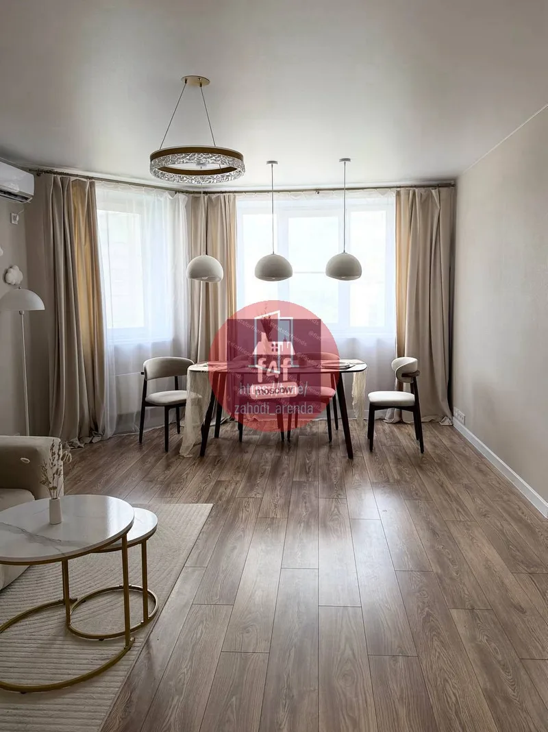 2-комн квартира, 69 м², м. Улица Скобелевская