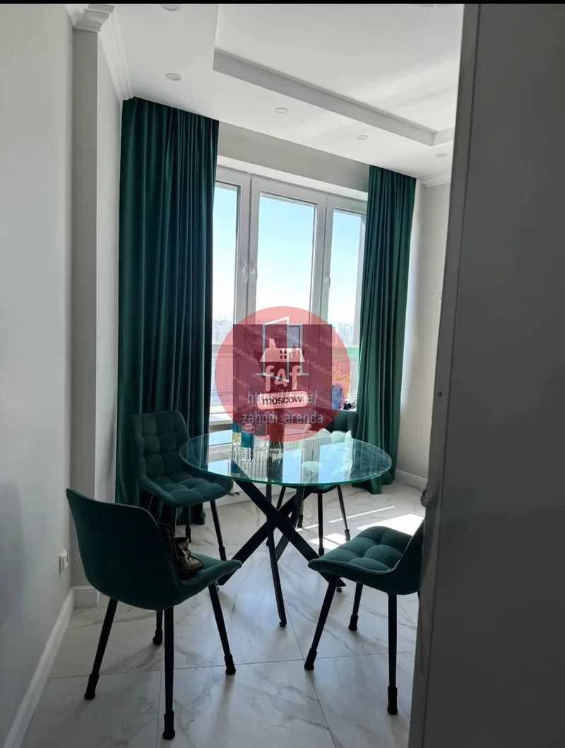 Комната, 75 м²