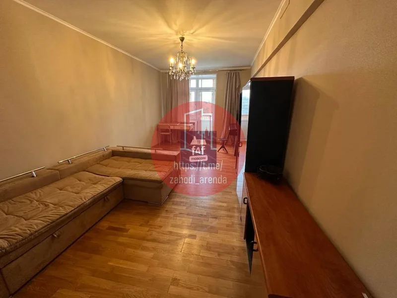 Комната, 20 м², м. Автозаводская