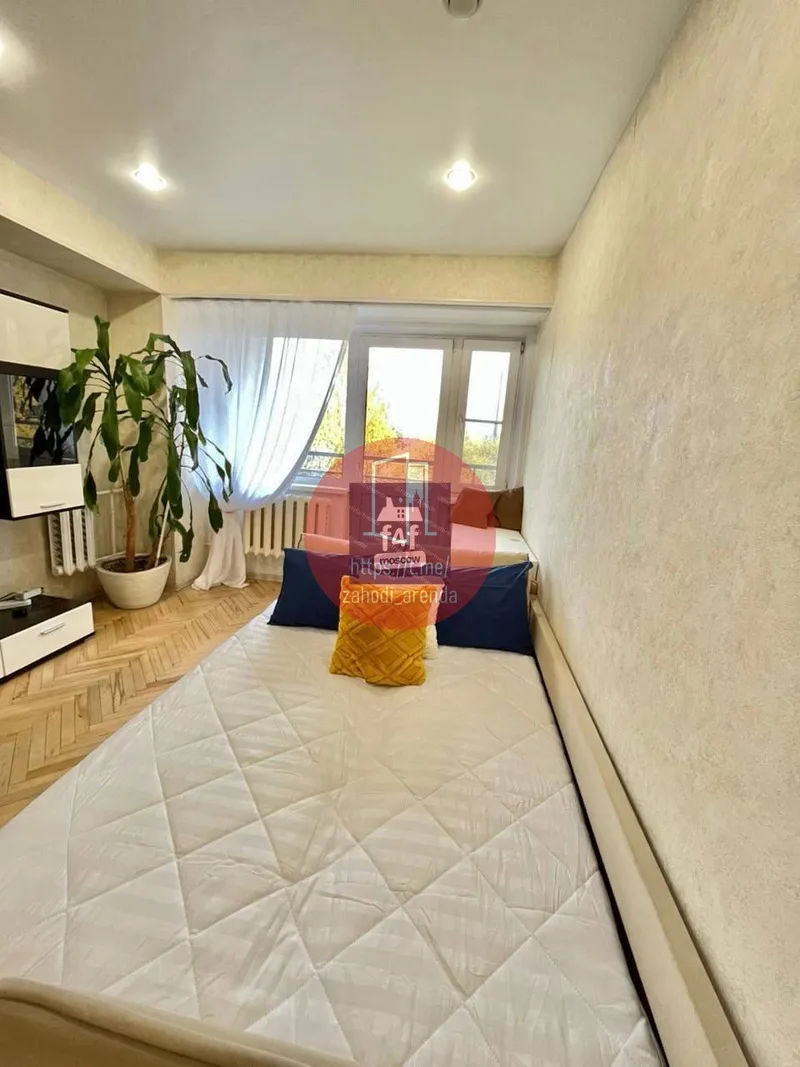 Комната, 20 м², м. Ботанический сад
