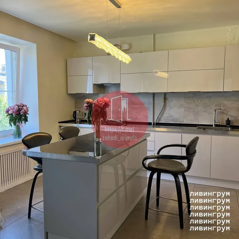 3-комн квартира, 70 м², м. Новокузнецкая