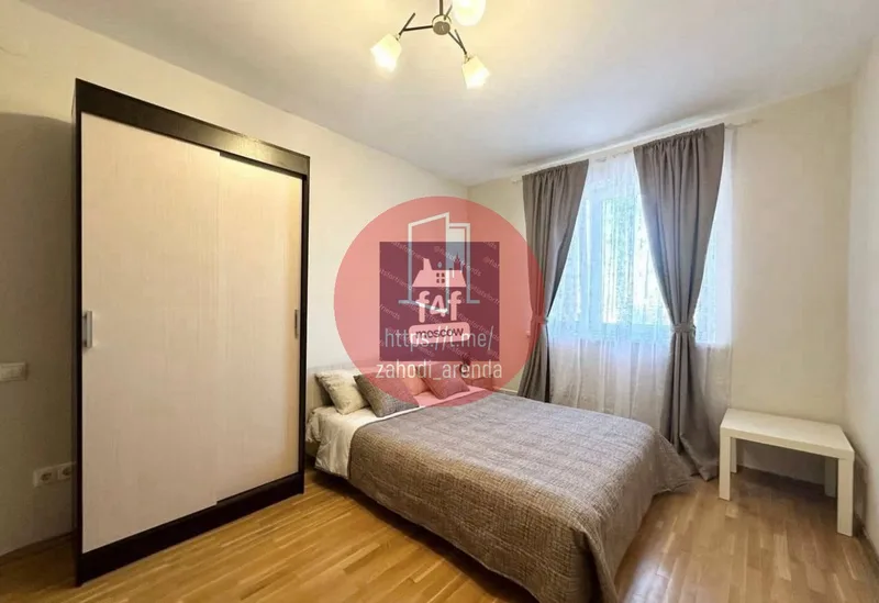 Комната, 14 м², м. Академическая