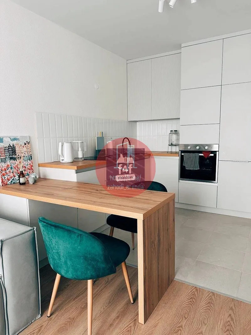 2-комн квартира, 35 м², м. Братиславская