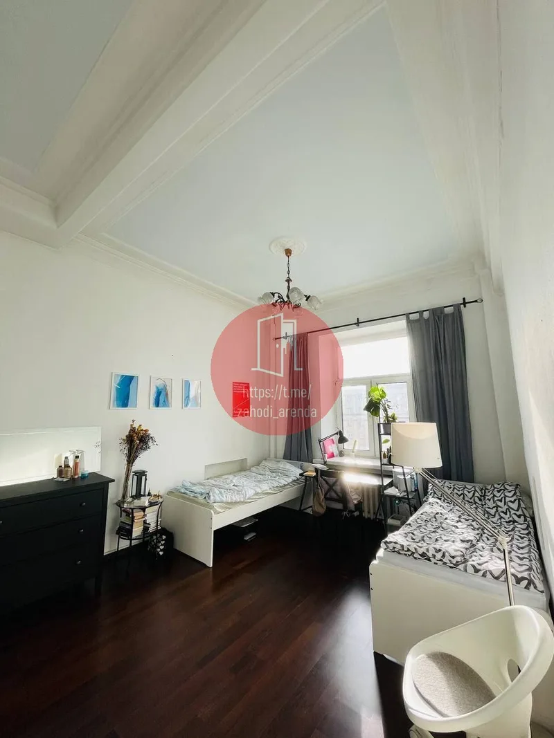 Комната, 100 м², м. Цветной бульвар